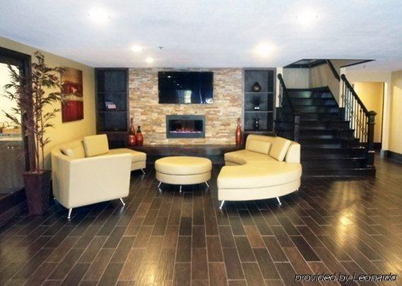 Comfort & Ballpark Area 3* Smyrna