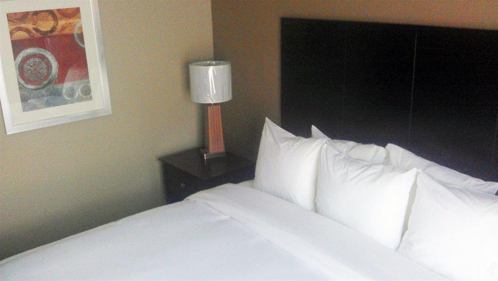 Comfort & Ballpark Area Hotel 3*
